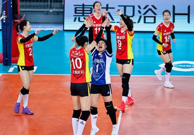 开云体育下载-排超新赛季重燃战火 苏沪坐镇同赛区天津阵容强大