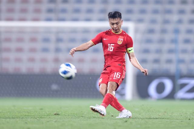 开云APP-温家宝：国际比赛节奏更快 希望比第一场打得更好